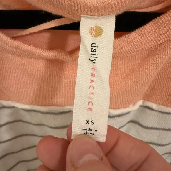 Daily Practice Anthropologie Colorblock Long Sleeve Top Coral White Gray Size XS - Picture 2 of 3